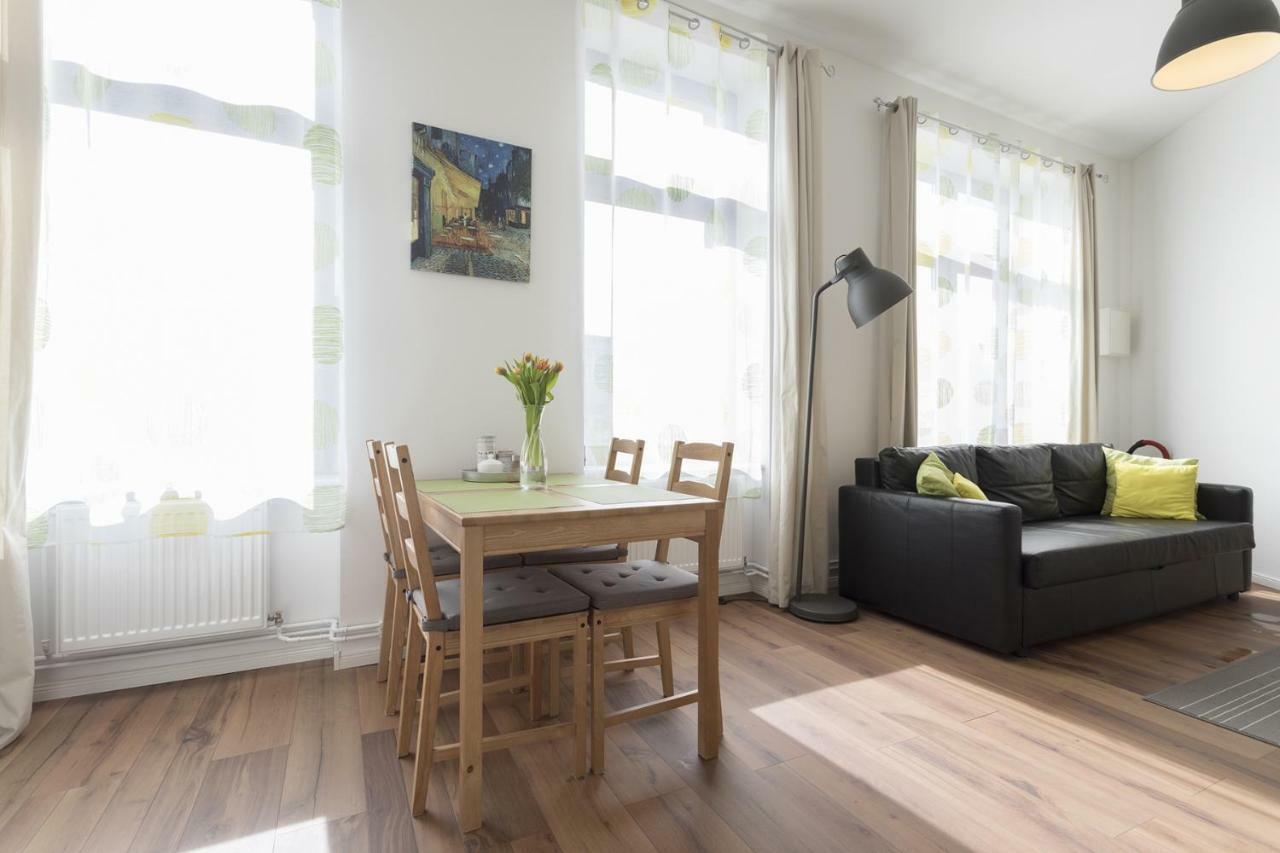 Studio Apartment Niemetzstr 51 Berlin Exteriör bild